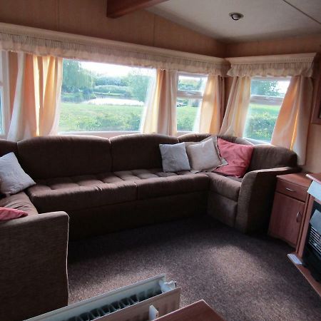 Fenlake Holiday Accommodation Metheringham Zewnętrze zdjęcie