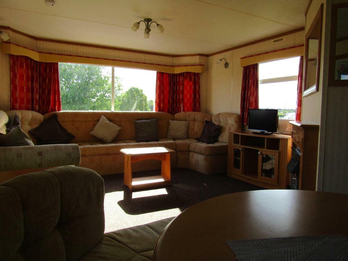 Fenlake Holiday Accommodation Metheringham Zewnętrze zdjęcie