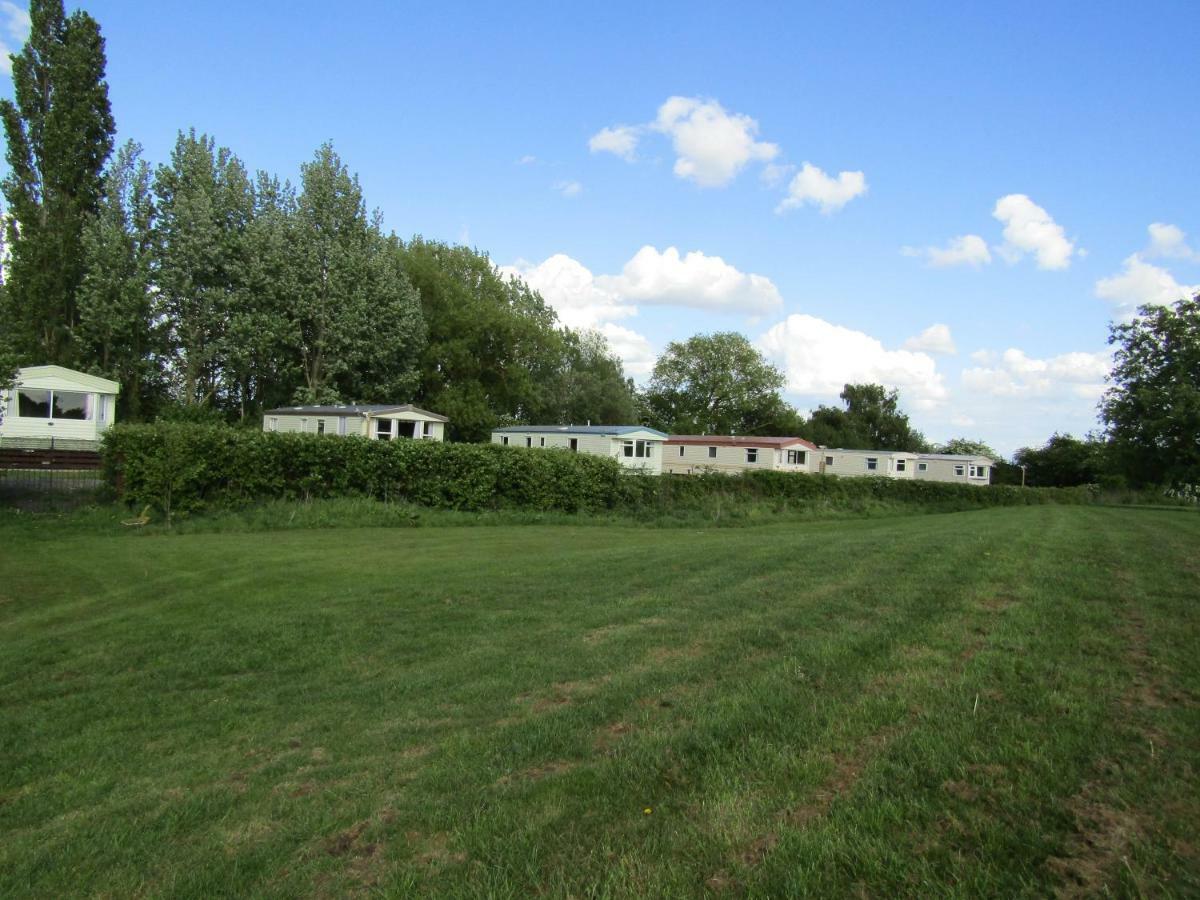 Fenlake Holiday Accommodation Metheringham Zewnętrze zdjęcie